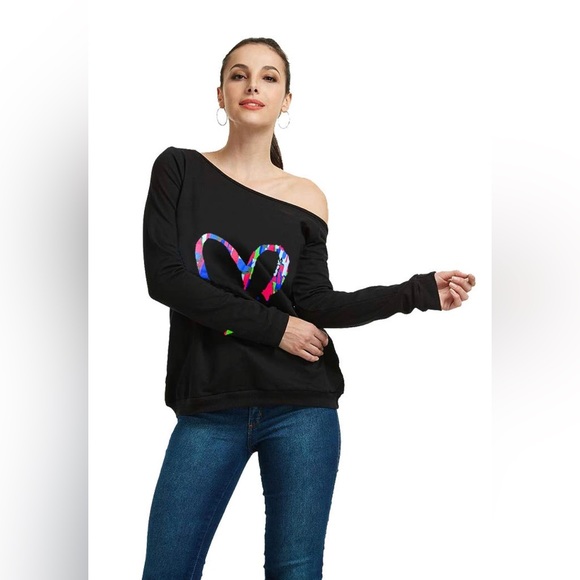 Off The Shoulder Pullover - Picture 3 of 6